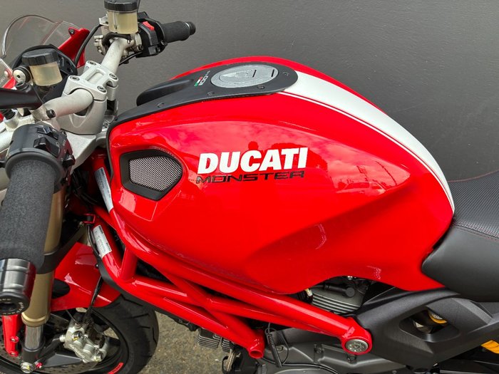 2013 Ducati MONSTER 1100 EVO (ABS) RED