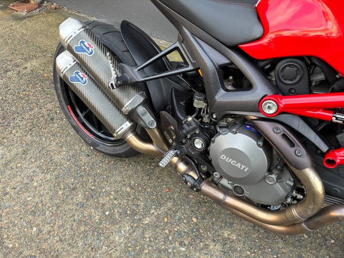 2013 Ducati MONSTER 1100 EVO (ABS) RED