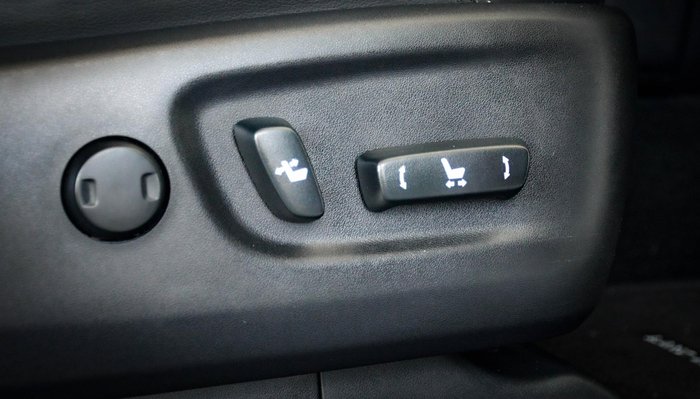 2023 Toyota Landcruiser Prado VX