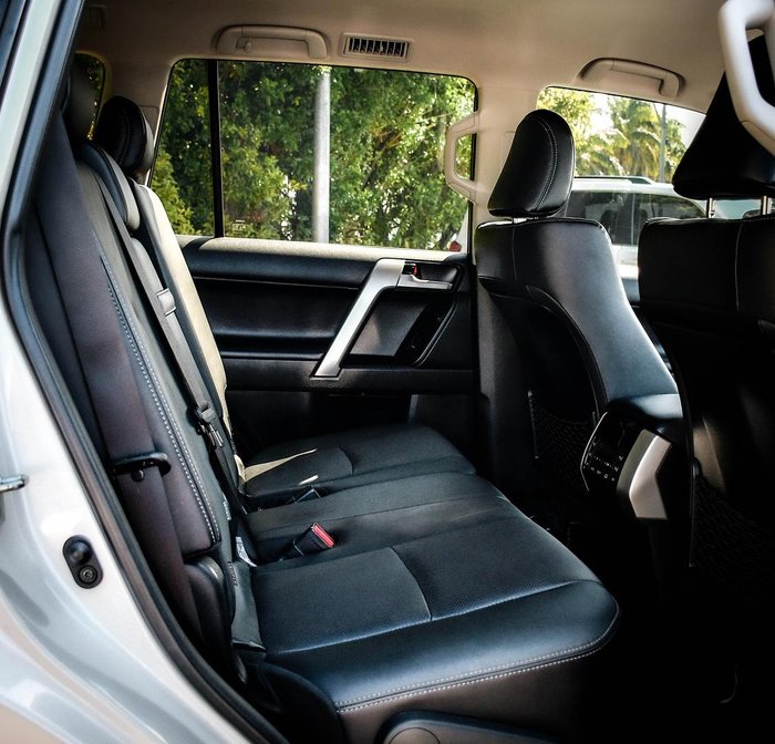2023 Toyota Landcruiser Prado VX