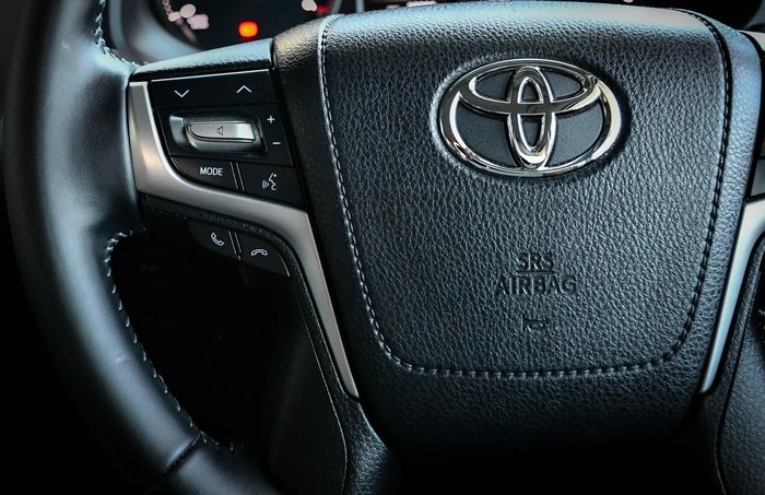 2023 Toyota Landcruiser Prado VX