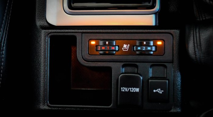 2023 Toyota Landcruiser Prado VX