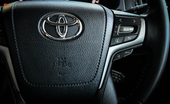 2023 Toyota Landcruiser Prado VX