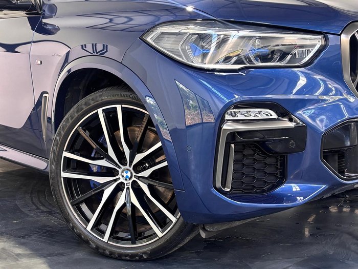 2019 BMW X5 M50i