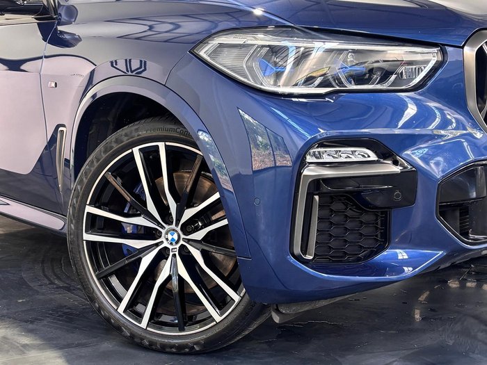 2019 BMW X5 M50i