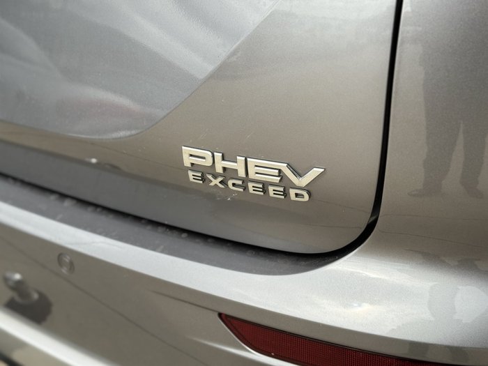 2023 Mitsubishi Outlander PHEV Exceed