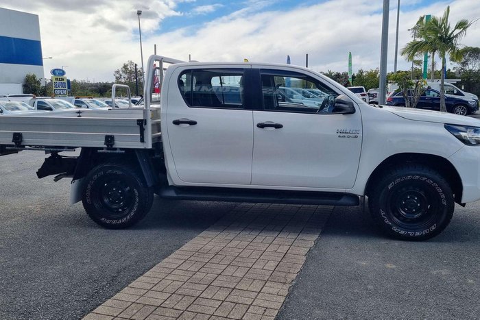2022 Toyota Hilux SR