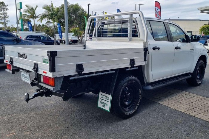 2022 Toyota Hilux SR