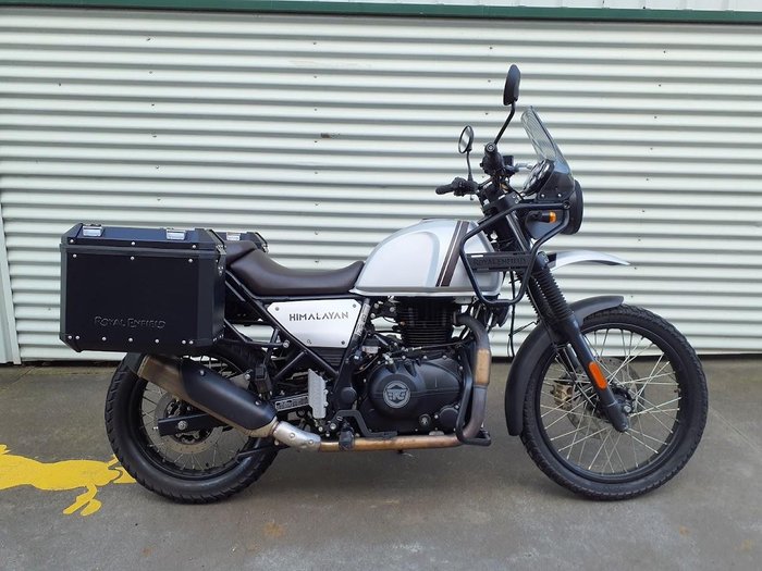 2022 Royal Enfield Himalayan E5 Mid Himalayan Silver