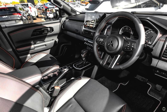 2025 Mitsubishi Triton GSR
