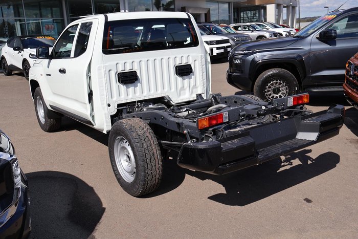2026 Mitsubishi Triton GLX