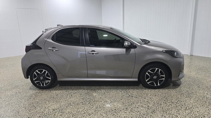 2023 Toyota Yaris Ascent Sport