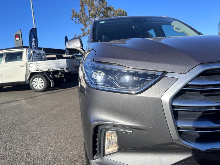 2022 LDV D90