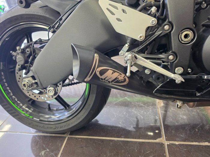2024 Kawasaki NINJA ZX-6R (636) KRT EDITION GREEN