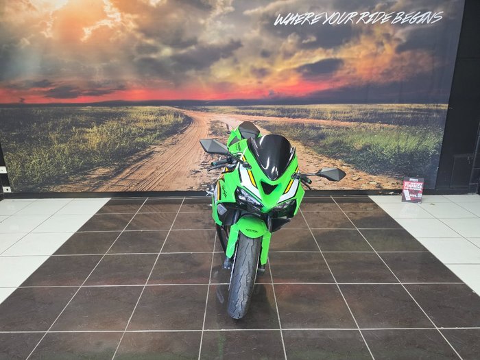 2024 Kawasaki NINJA ZX-6R (636) KRT EDITION GREEN