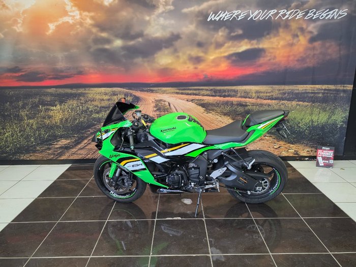 2024 Kawasaki NINJA ZX-6R (636) KRT EDITION GREEN
