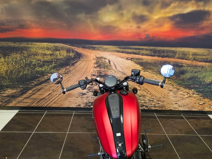 2024 Indian SCOUT BOBBER RED