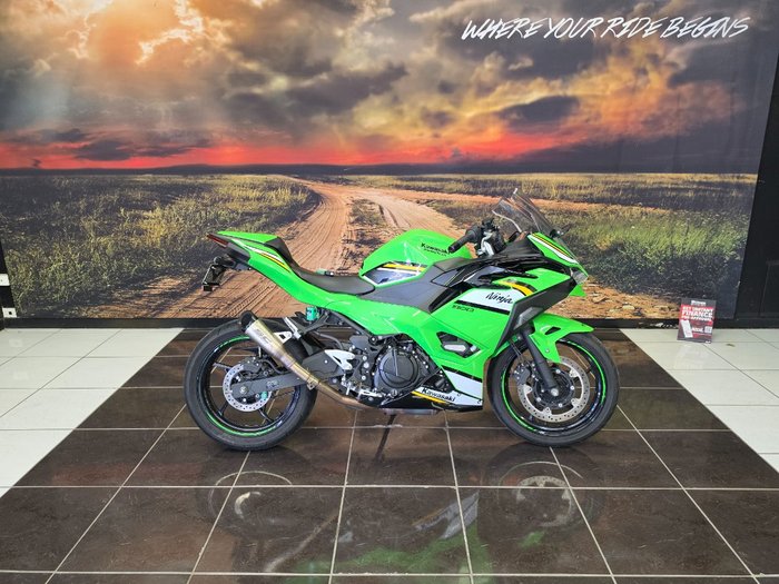 2025 Kawasaki NINJA 500 SE (LAMS) GREEN
