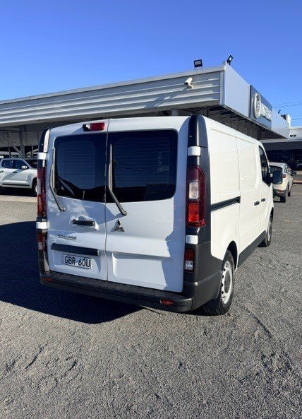 2020 Mitsubishi Express GLX SN MY21