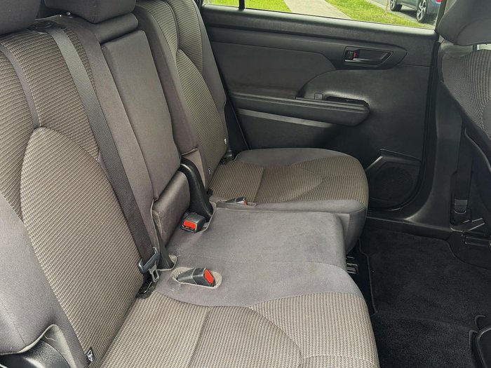 2022 Toyota Kluger GX