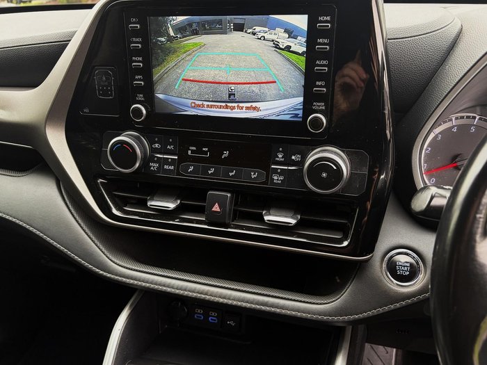 2022 Toyota Kluger GX