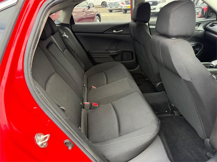 2018 HONDA CIVIC VTi-S
