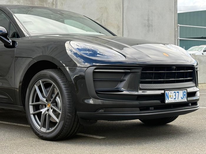2021 Porsche Macan