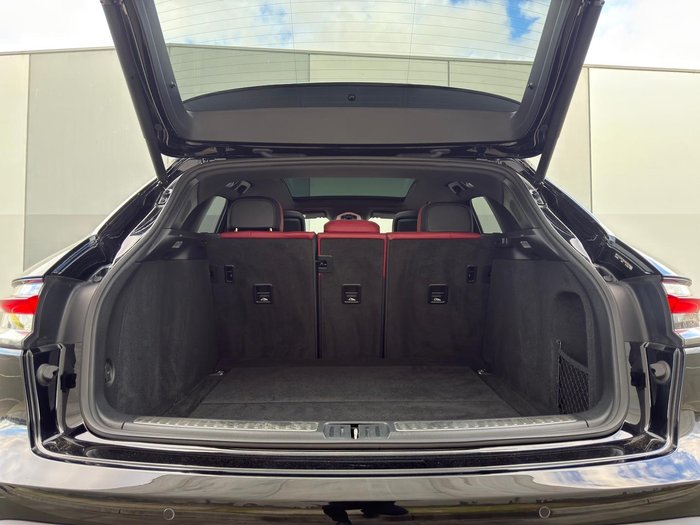 2021 Porsche Macan