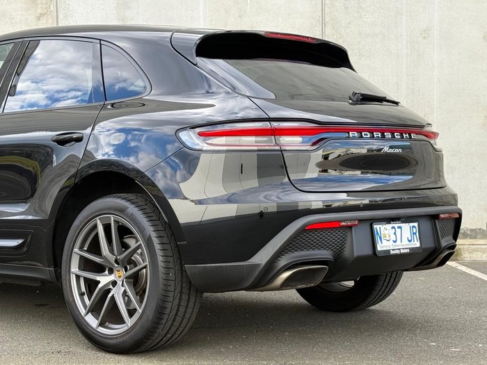 2021 Porsche Macan