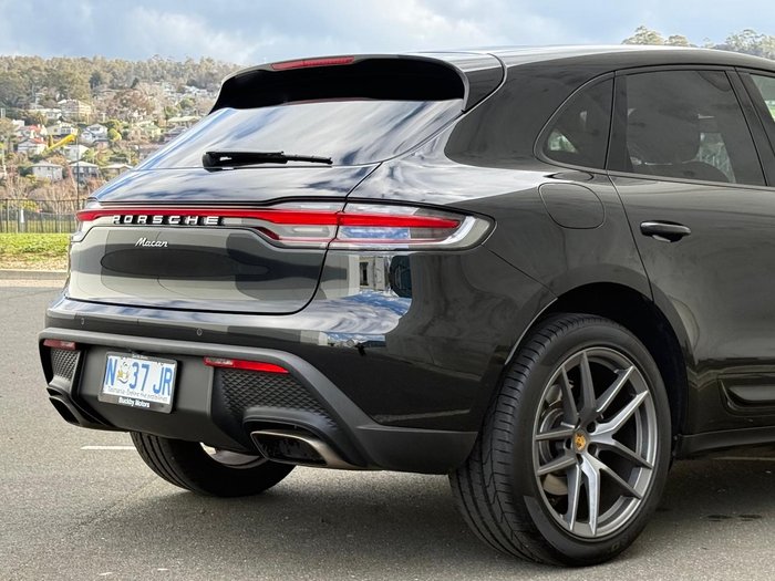 2021 Porsche Macan