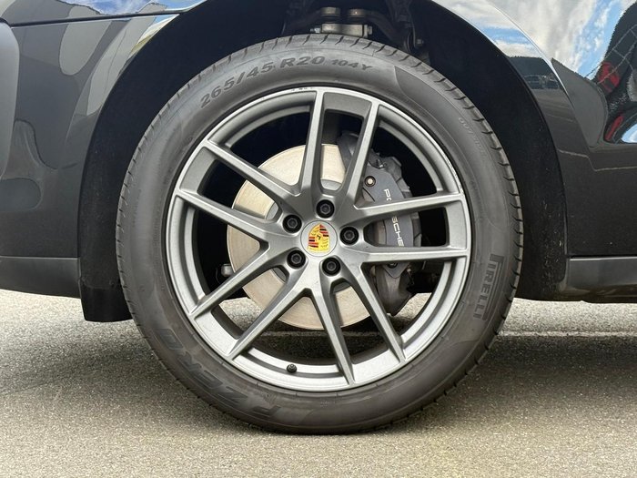 2021 Porsche Macan