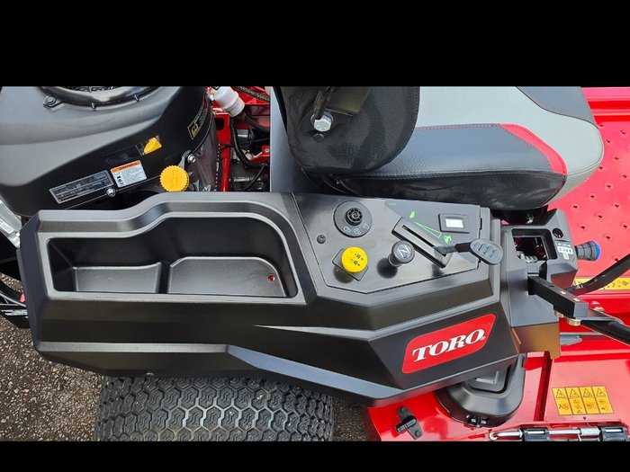 2025 Toro 2025 Toro TimeCutter MX5000T 50 Inch 23HP KAW Red