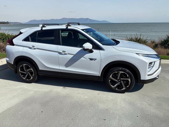 2022 Mitsubishi Eclipse Cross PHEV ES