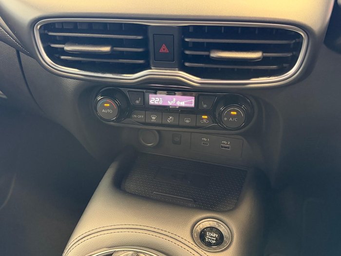 2025 Nissan JUKE ST-L