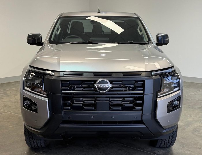 2025 Nissan Navara ST