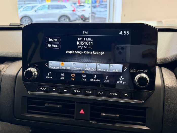 2025 Nissan Navara ST