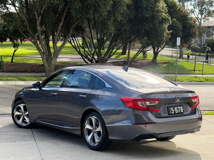 2020 Honda Accord VTi-LX