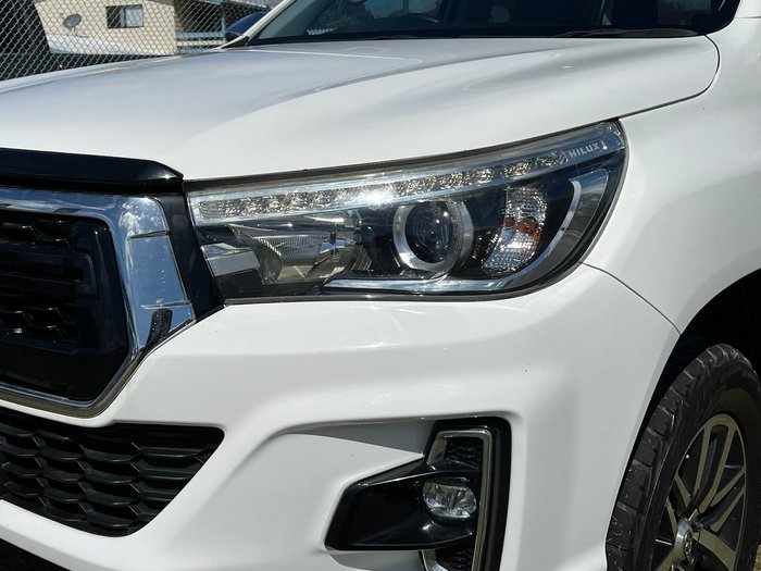 2020 Toyota Hilux SR5