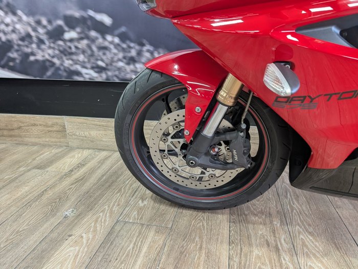 2012 Triumph DAYTONA 675 RED