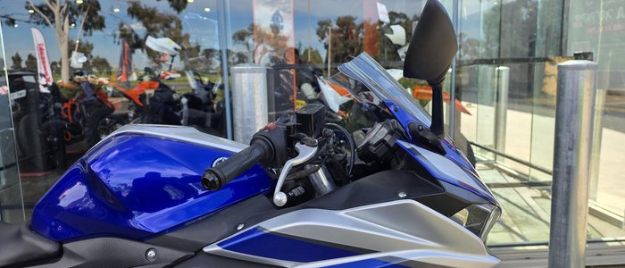 2015 Yamaha YZF-R3 R3 Blue