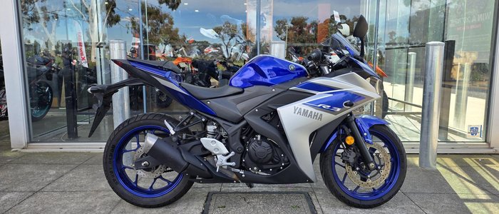 2015 Yamaha YZF-R3 R3 Blue