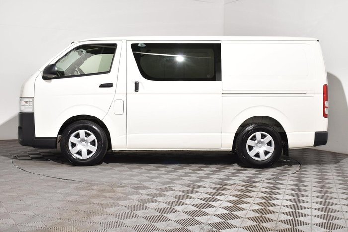 2017 Toyota Hiace