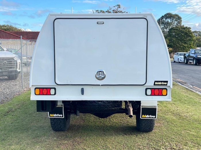 2019 Toyota Hilux SR