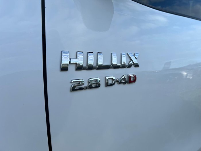 2019 Toyota Hilux SR