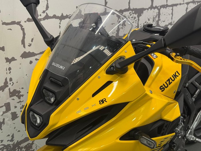 2025 Suzuki GSX-8R GSX-R Yellow