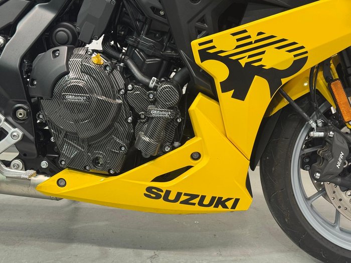 2025 Suzuki GSX-8R GSX-R Yellow