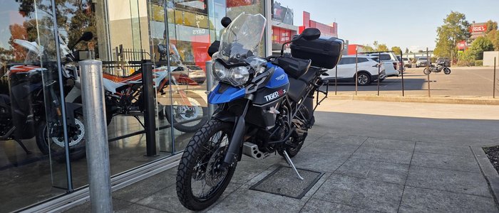 2016 Triumph Tiger 800 XCx Tiger Blue