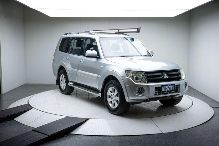 2013 Mitsubishi Pajero