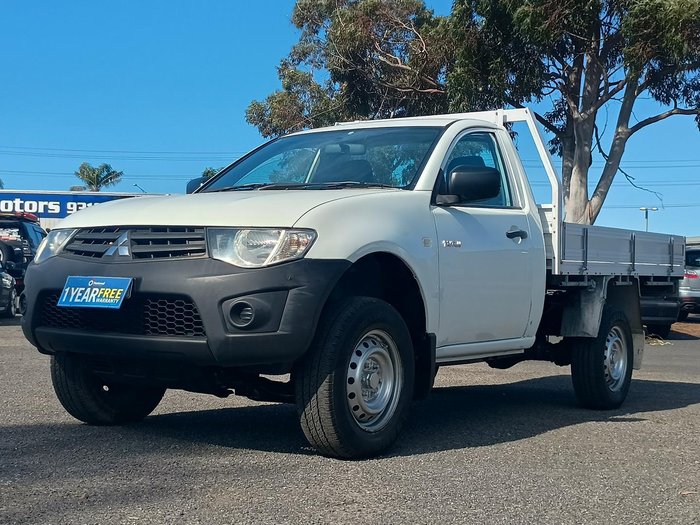 2011 Mitsubishi Triton GL