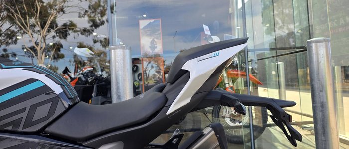 2023 CFMOTO 450SR ABS SR White